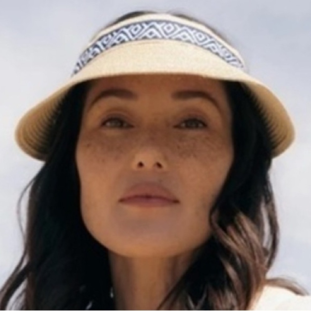 Sea and Grass Packable Straw Sun Visor With Blue and White Ribbon New‼️